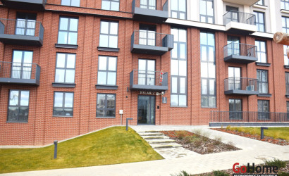 Купить 2-комнатную квартиру, Минск, Виталия Цвирко, 84 (Советский район). Фото 2