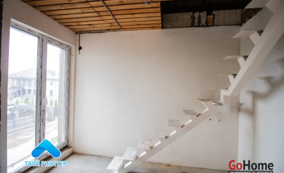 Купить дом, Поляна, Набережная 2-я ул., 12.4 соток. Фото 7