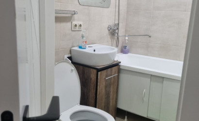 Снять 2-комнатную квартиру на сутки, Жлобин, Микрорайон 19,дом 18. Фото 4