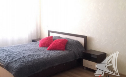 Купить 1-комнатную квартиру, Брест, Заводская, ул. Янки Купалы. Фото 1