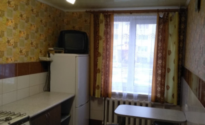 Снять 2-комнатную квартиру на сутки, Ивье, ул. Молодежная. Фото 1