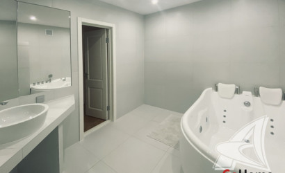 Купить 4-комнатную квартиру, Брест, Центр, ул. Халтурина. Фото 14