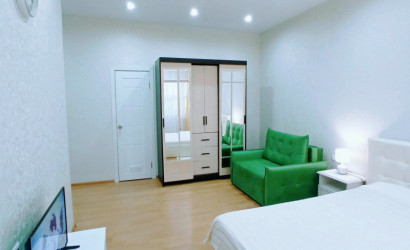 Снять 1-комнатную квартиру на сутки, Минск, ул. Кирова, д. 1 (Октябрьский район). Фото 2