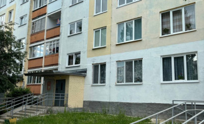 Купить 3-комнатную квартиру, Коханово, Микрорайон. Фото 1