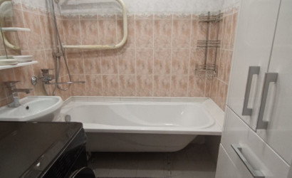 Купить 3-комнатную квартиру, Пинск, Суворова, 33. Фото 13