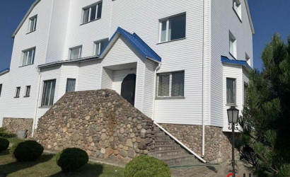 Купить дом, Октябрьская, Васильковая, 17 соток. Фото 1