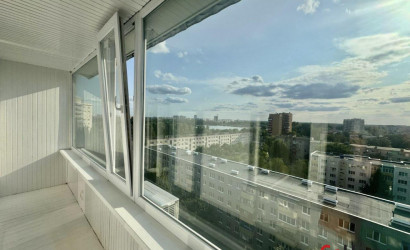 Купить 3-комнатную квартиру, Брест, Краснознаменная ул.. Фото 4