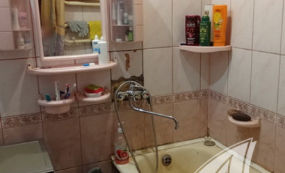 Купить 4-комнатную квартиру, Беловежский, , . Фото 8