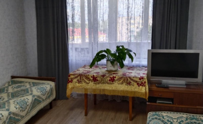 Снять 2-комнатную квартиру на сутки, Шумилино, Короткина 20. Фото 2