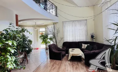  2-этаж.(266.7 м2), Брест(Волынка)