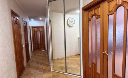 Купить 3-комнатную квартиру, Гродно, проспект Клецкова 17. Фото 5