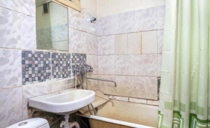 Купить 1-комнатную квартиру, Большевик, Южная ул., 9. Фото 7