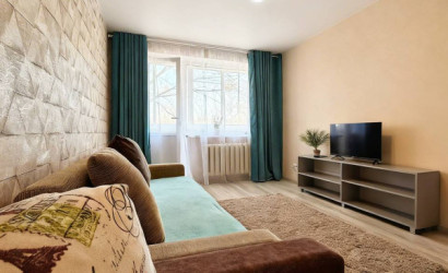 Снять 2-комнатную квартиру на сутки, Солигорск, Козлова, 34. Фото 3