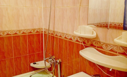 Снять 2-комнатную квартиру на сутки, Лельчицы, Победы улица, 25. Фото 5