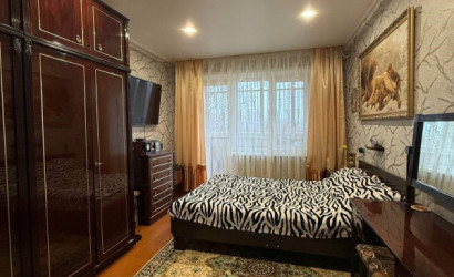 Купить 3-комнатную квартиру, Бобруйск, Урицкого, 135. Фото 2