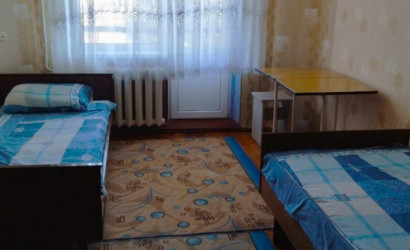 Снять 2-комнатную квартиру на сутки, Жабинка, 22 съезда КПСС, д. 7. Фото 2