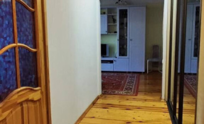 Купить 3-комнатную квартиру, Полоцк, Космонавтов ул., 88. Фото 3