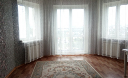 Купить 3-комнатную квартиру, Озерцо, Полесская 3. Фото 1