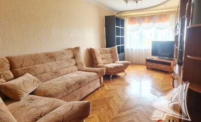 Купить 3-комнатную квартиру, Брест, Восток, ул. Ленинградская. Фото 1