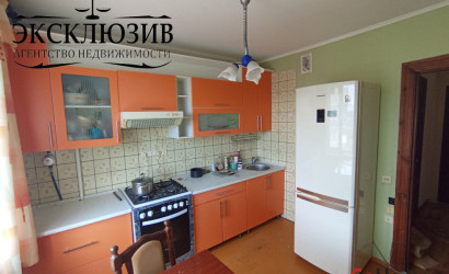 Купить 3-комнатную квартиру, Полоцк, Юбилейная ул., 1. Фото 1