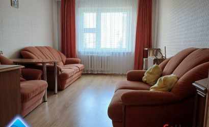 Купить 3-комнатную квартиру, Речица, Энергетиков ул., д.5. Фото 1