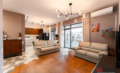 Купить 3-комнатную квартиру, Ратомка, Солнечный Пляж ул., 11. Фото 1