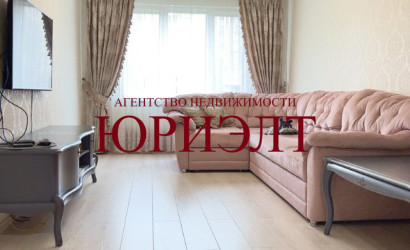 Купить 3-комнатную квартиру, Барановичи, Парковая, 59. Фото 1