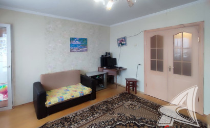 Купить 3-комнатную квартиру, Тельмы-1, , . Фото 3