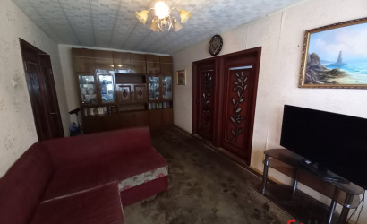 Купить 4-комнатную квартиру, Новополоцк, Молодежная ул., 94. Фото 2