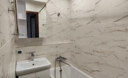 Купить 3-комнатную квартиру, Щучин, Островского, 21. Фото 1