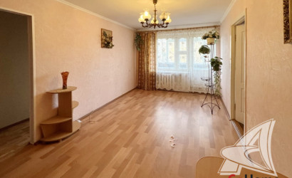 Купить 2-комнатную квартиру, Брест, Центр, б-р Космонавтов. Фото 3