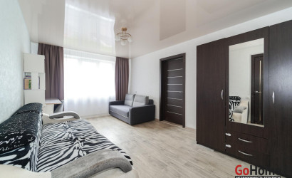 Купить 2-комнатную квартиру, Минск, Брестская ул., 74(Октябрьский район). Фото 1