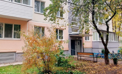 Купить 3-комнатную квартиру, Витебск, Победы, 3/3. Фото 1