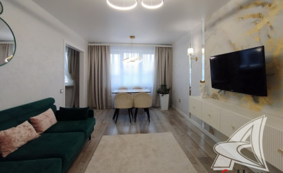 Купить 3-комнатную квартиру, Брест, Восток, пр-т Партизанский. Фото 1