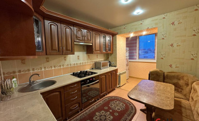 Снять 2-комнатную квартиру на сутки, Пружаны, Заводская, 1. Фото 2