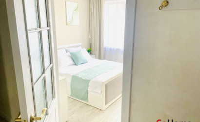 Снять 2-комнатную квартиру на сутки, Новополоцк, Молодёжная 99. Фото 1