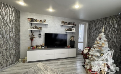 Купить 3-комнатную квартиру, Тельмы-1, , . Фото 3