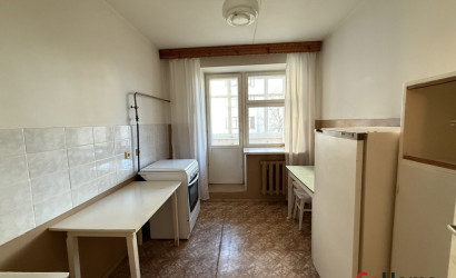 Купить 2-комнатную квартиру, Гродно, Курчатова, 46. Фото 1