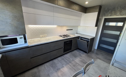 Купить 4-комнатную квартиру, Гродно, Асфальтная, 57. Фото 2