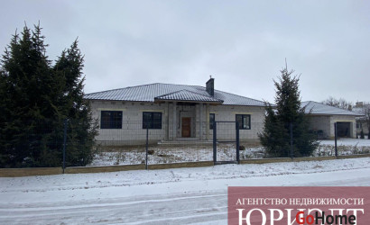 Купить коттедж, Новые Лыщицы, Октябрьская, 20 соток. Фото 1