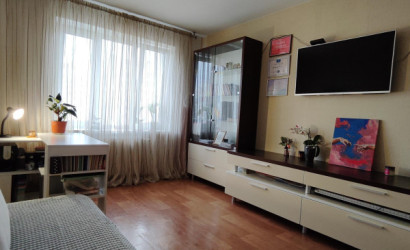 Купить 2-комнатную квартиру, Прилуки, Мира ул., 28. Фото 1