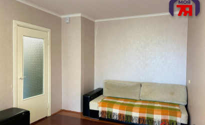 Купить 1-комнатную квартиру, Солигорск, Шахтеров б-р, 24. Фото 9