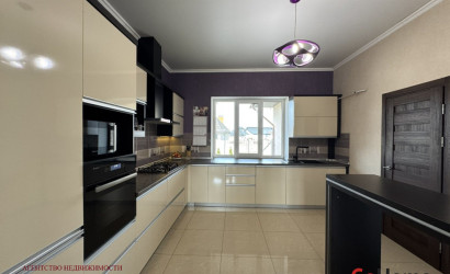 Купить коттедж, Брест, Бехтерева, 10 соток. Фото 8