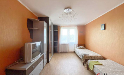 Снять 3-комнатную квартиру на сутки, Жодино, улица Калиновского, 30. Фото 4