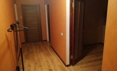 Снять 3-комнатную квартиру на сутки, Кобрин, Дзержинского, 79. Фото 7