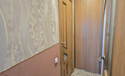 Купить 4-комнатную квартиру, Новополоцк, Комсомольская ул., 13. Фото 12