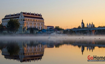 Снять 2-комнатную квартиру на сутки, Пинск, Площадь Ленина . Фото 1