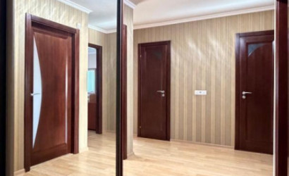 Купить 3-комнатную квартиру, Солигорск, Молодежная ул., 32. Фото 10