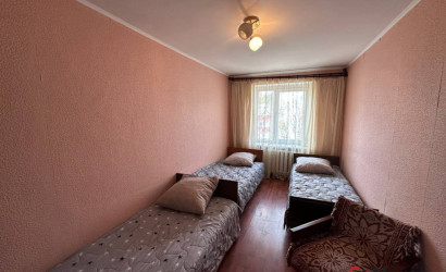 Снять 2-комнатную квартиру на сутки, Петриков, Королева, 2. Фото 5