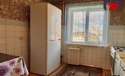 Купить 3-комнатную квартиру, Солигорск, Богомолова ул., 2. Фото 3